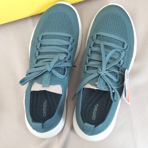 Aetrex Shoes, Sz 6, Carly Teal Blue, Arch Support, Stretch Fabric, Lace Up, NEW! - Picture 6 of 10